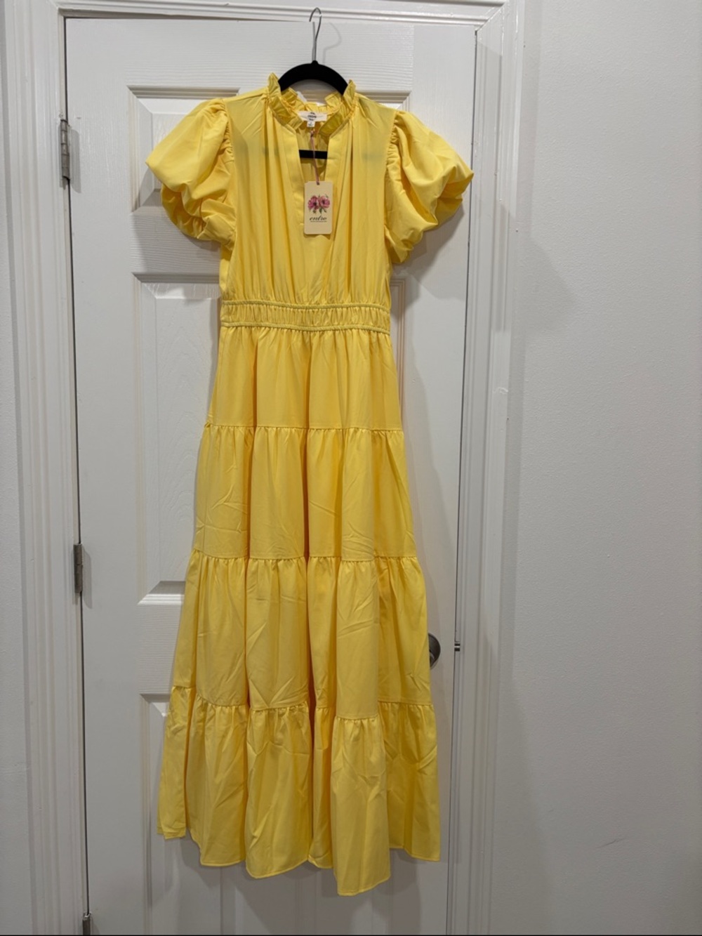 entro Yellow Tiered Puff-Sleeve Maxi Dress